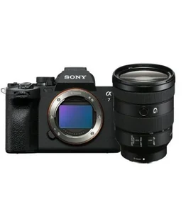 Fotocamera Sony Alpha 7 IV con obiettivo